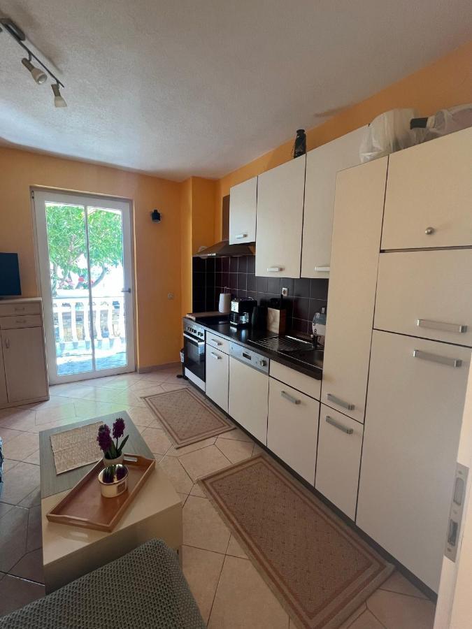 Casa Mare Rtina Garten Zwei Baeder Eg Εξωτερικό φωτογραφία