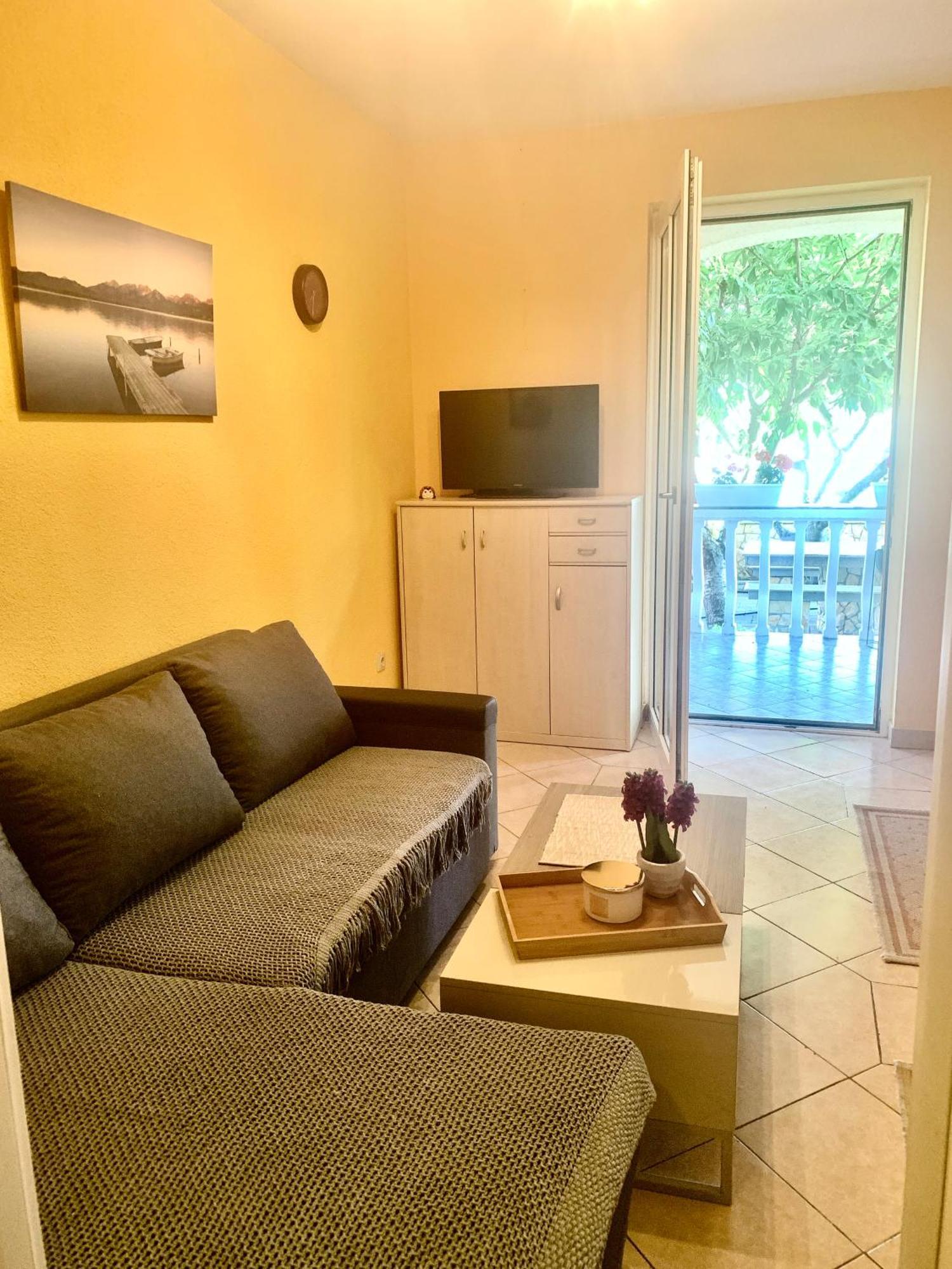Casa Mare Rtina Garten Zwei Baeder Eg Εξωτερικό φωτογραφία
